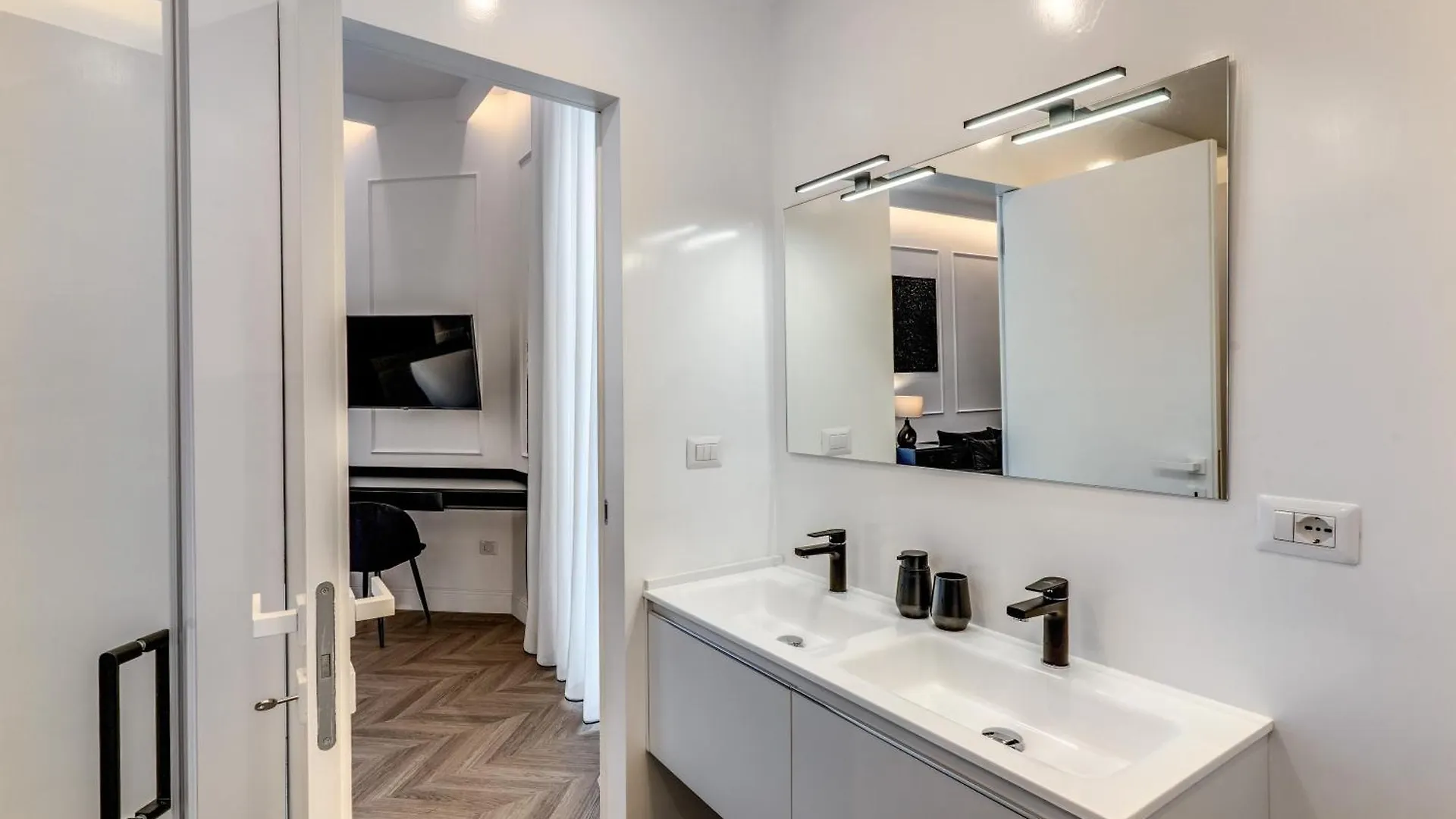 Artpartment Hotel Naples Guest house