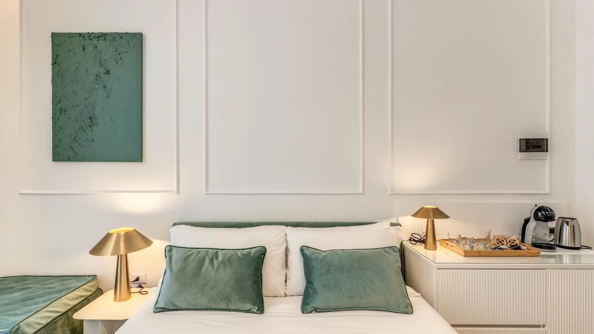 Artpartment Hotel Naples Guest house